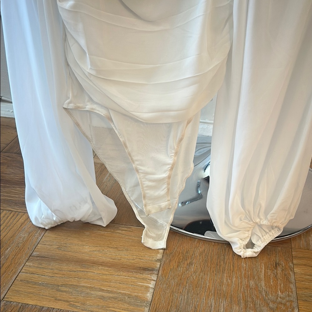 White Long Sleeve Bodysuit - Picture 2 of 5